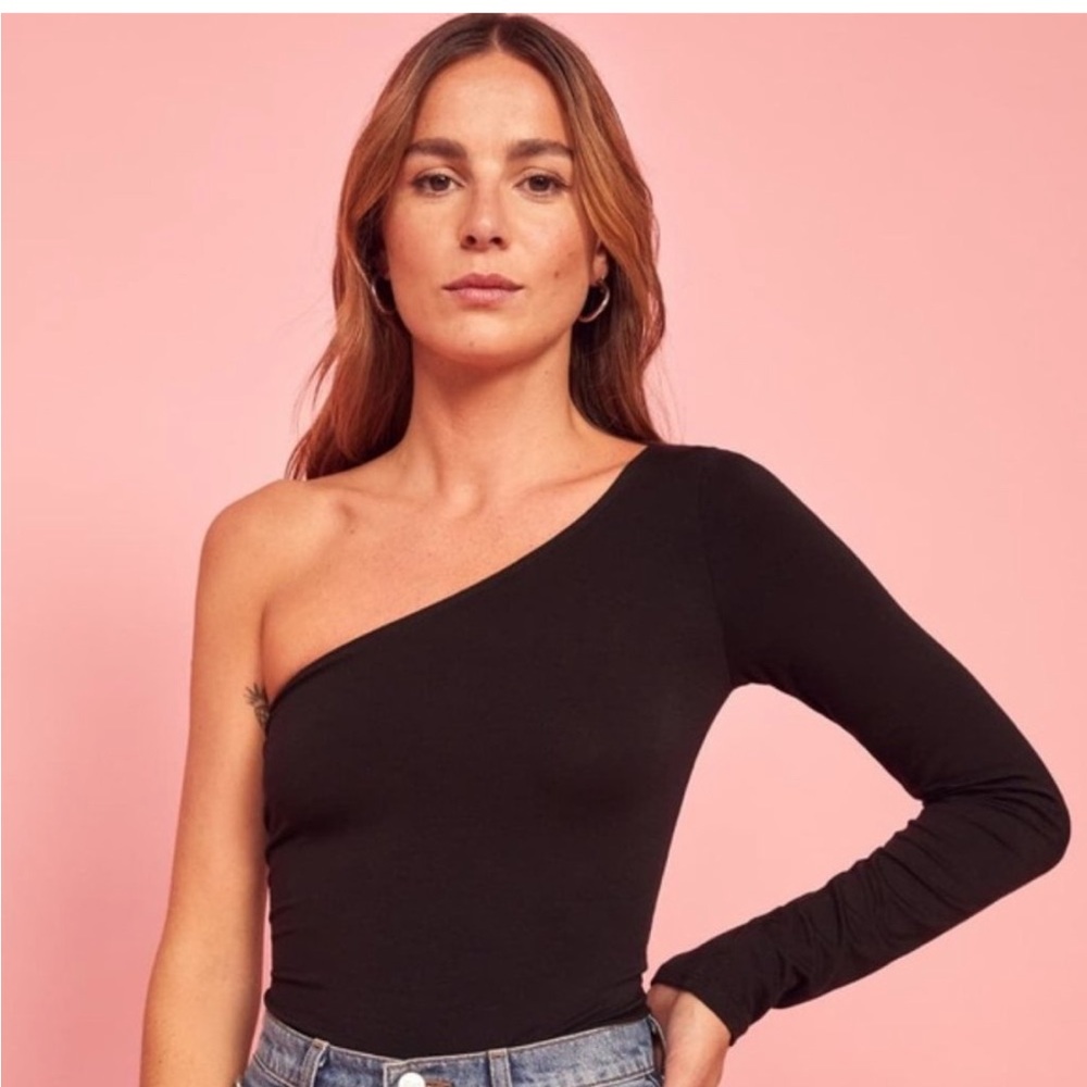 Reformation Marnie one-sleeved top- Small
